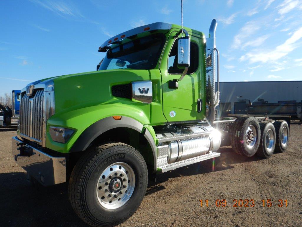 2024 Western Star Trucks 49X Campbell Supply