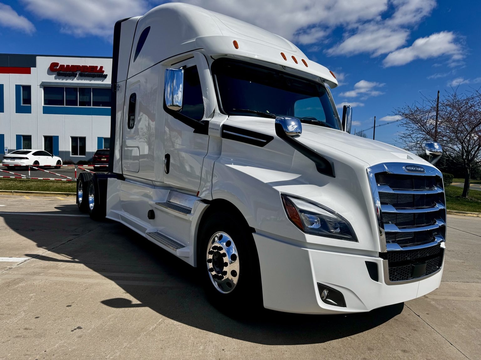 2025 FREIGHTLINER Cascadia PT126S Campbell Supply